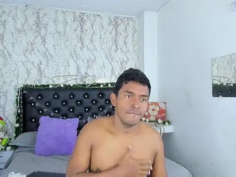 Snapshot of Adam_Morgan2 chatting on December 14, 2025, 3:39 pm Adam Morgan2 online show from December 14, 2025, 3:39 pm