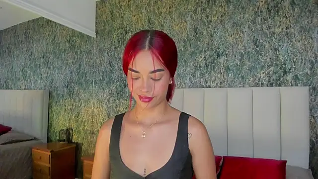 Snapshot of AlannaBlakes chatting on September 21, 2025, 11:50 pm AlannaBlakes online show from September 21, 2025, 11:50 pm