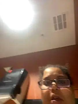 wishuhope4 online show from December 2, 2025, 1:50 pm