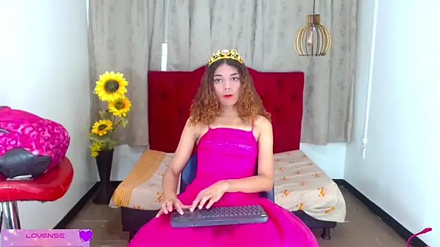 Snapshot of luisa__torres chatting on November 7, 2025, 3:17 am luisa torres online show from November 7, 2025, 3:17 am