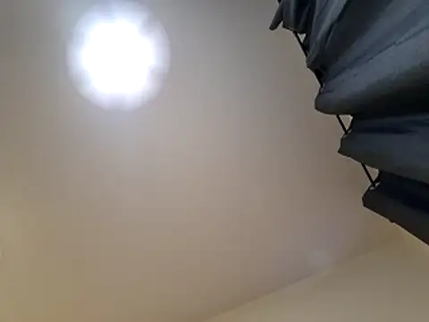 Snapshot of Bigahezlong chatting on November 4, 2025, 12:10 am Bigahezlong online show from November 4, 2025, 12:10 am