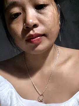 Angela-babyxx online show from October 25, 2025, 1:13 am