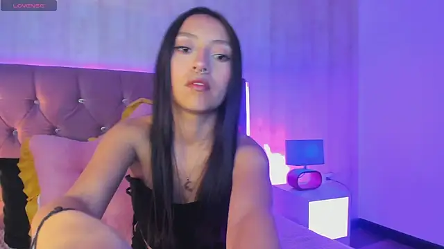 Snapshot of Luna_Moo_ chatting on September 14, 2025, 3:27 am Luna Moo online show from September 14, 2025, 3:27 am