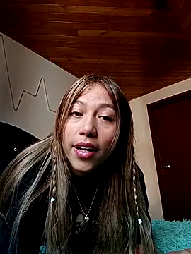 Snapshot of Anto_torres chatting on October 2, 2025, 7:21 pm Anto torres online show from October 2, 2025, 7:21 pm