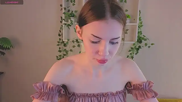 Snapshot of Jennie_Hunter chatting on December 2, 2025, 9:25 am Jennie Hunter online show from December 2, 2025, 9:25 am