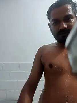 Snapshot of avi007p chatting on September 22, 2025, 2:41 pm avi007p online show from September 22, 2025, 2:41 pm