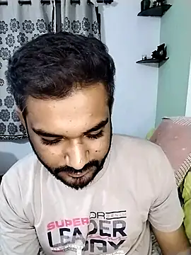 Snapshot of avi007p chatting on October 17, 2025, 8:00 pm avi007p online show from October 17, 2025, 8:00 pm