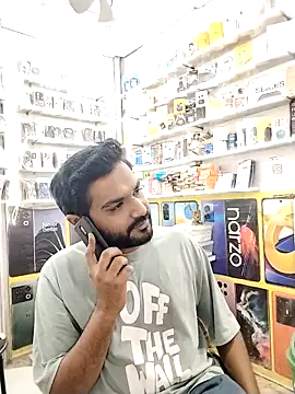 Snapshot of avi007p chatting on November 26, 2025, 3:13 pm avi007p online show from November 26, 2025, 3:13 pm