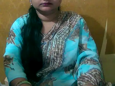 Snapshot of Saniya_K chatting on September 21, 2025, 3:35 pm Saniya K online show from September 21, 2025, 3:35 pm