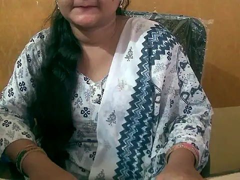 Snapshot of Saniya_K chatting on September 28, 2025, 4:51 am Saniya K online show from September 28, 2025, 4:51 am