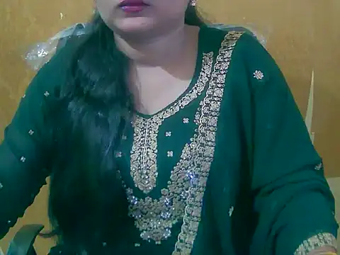 Snapshot of Saniya_K chatting on October 4, 2025, 11:08 am Saniya K online show from October 4, 2025, 11:08 am