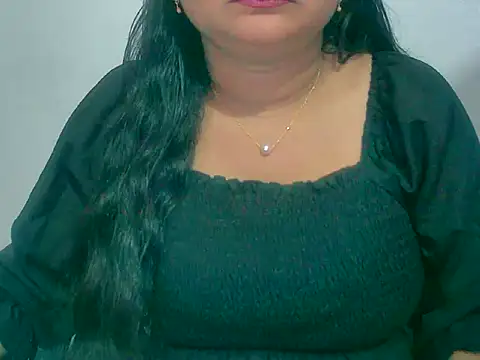Snapshot of Saniya_K chatting on November 6, 2025, 4:52 pm Saniya K online show from November 6, 2025, 4:52 pm