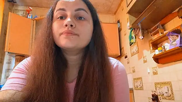 DierdreCousineau online show from September 9, 2025, 10:59 am