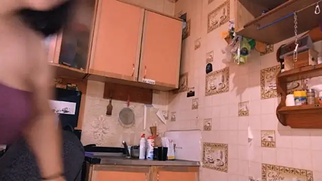 DierdreCousineau online show from October 9, 2025, 10:24 am