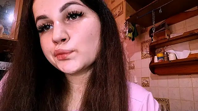 DierdreCousineau online show from November 5, 2025, 10:15 am