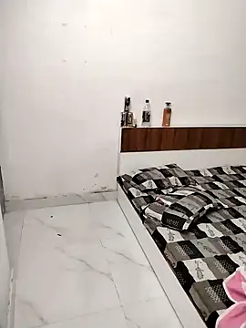 Sexy vernilla online show from September 21, 2025, 4:52 pm