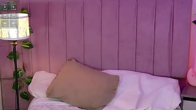 VioletBlacke  online show from November 11, 2025, 2:50 pm