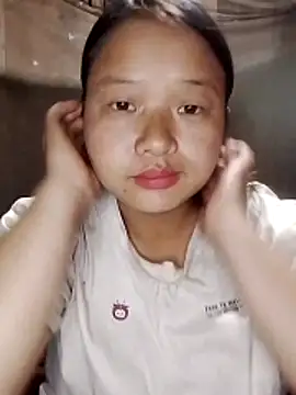 girl-babi online show from October 30, 2025, 2:46 am