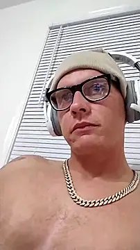 Snapshot of whoadiestreams chatting on October 26, 2025, 2:28 am whoadiestreams online show from October 26, 2025, 2:28 am