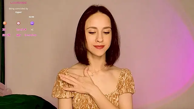 MiaSweetasHoney online show from November 19, 2025, 6:13 am