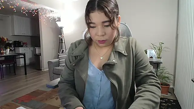 SHEILYN  online show from November 25, 2025, 5:40 am