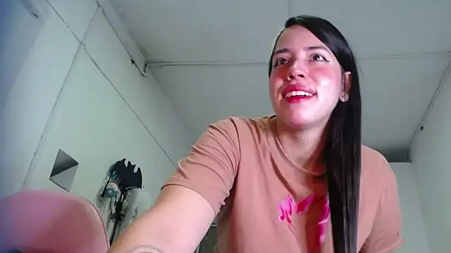 Amber09raiden online show from October 18, 2025, 5:03 pm