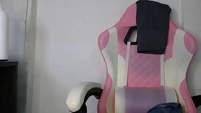 Amber09raiden online show from December 2, 2025, 2:56 pm