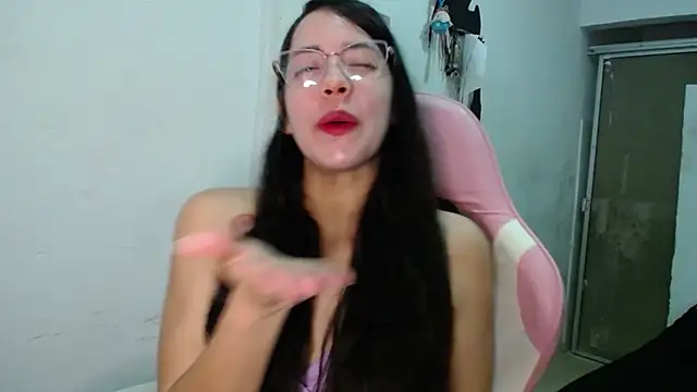 Amber09raiden online show from December 4, 2025, 10:07 pm