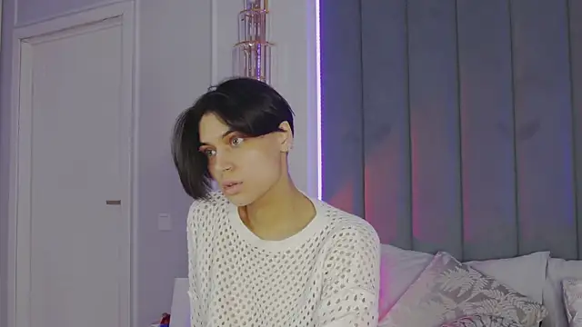 Snapshot of VioletAsh chatting on September 29, 2025, 4:28 am VioletAsh online show from September 29, 2025, 4:28 am