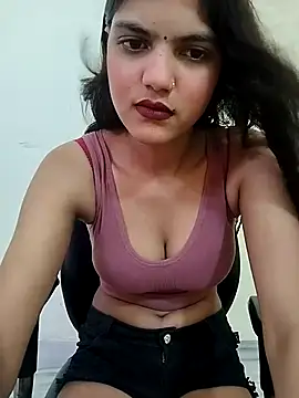Snapshot of sexy_lips99 chatting on September 15, 2025, 4:23 am sexy lips99 online show from September 15, 2025, 4:23 am