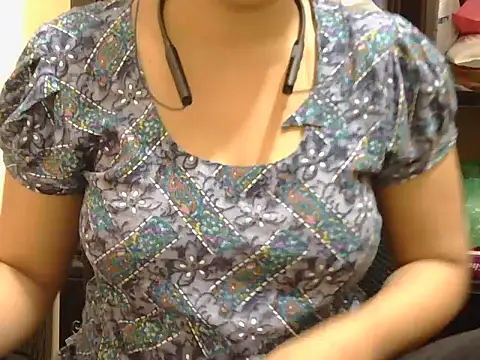 Snapshot of fairy_queen07 chatting on September 30, 2025, 5:56 am fairy queen07 online show from September 30, 2025, 5:56 am