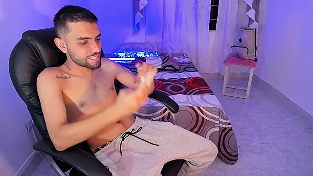 Jeremyy Boy online show from September 11, 2025, 2:22 am