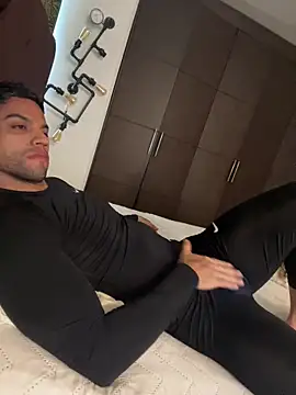 Tomy maylon online show from November 23, 2025, 7:02 pm