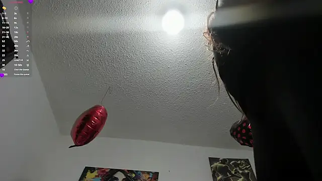 Snapshot of Hanna_wish chatting on November 26, 2025, 1:01 pm Hanna wish online show from November 26, 2025, 1:01 pm