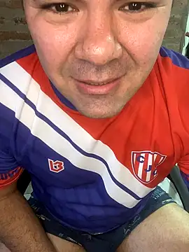 Snapshot of A-dvd-96 chatting on September 17, 2025, 8:43 pm A-dvd-96 online show from September 17, 2025, 8:43 pm