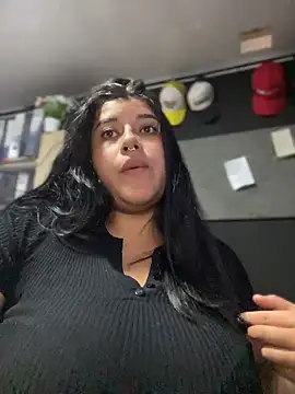 Tokio Sakura online show from December 18, 2025, 9:54 pm