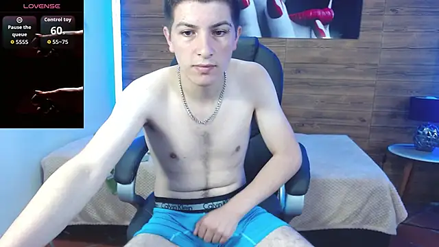 Snapshot of taner_king chatting on November 16, 2025, 7:19 pm taner king online show from November 16, 2025, 7:19 pm