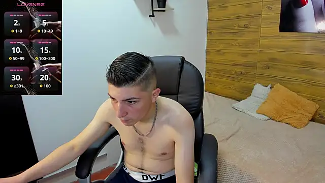 Snapshot of taner_king chatting on November 25, 2025, 3:17 am taner king online show from November 25, 2025, 3:17 am