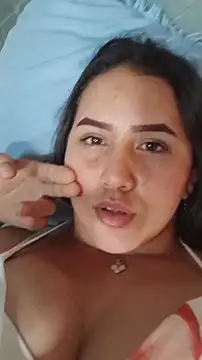 Snapshot of HOTEXTREMCOUPLE chatting on October 4, 2025, 1:03 am HOTEXTREMCOUPLE online show from October 4, 2025, 1:03 am