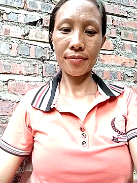 Snapshot of Lisa_pusy chatting on October 2, 2025, 1:45 am Lisa pusy online show from October 2, 2025, 1:45 am