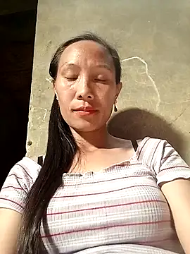 Snapshot of Lisa_pusy chatting on November 15, 2025, 2:42 am Lisa pusy online show from November 15, 2025, 2:42 am