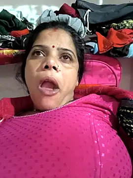 Snapshot of Setty54 chatting on October 31, 2025, 4:41 pm Setty54 online show from October 31, 2025, 4:41 pm