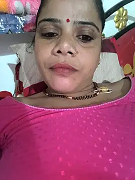 Snapshot of Setty54 chatting on November 18, 2025, 7:13 am Setty54 online show from November 18, 2025, 7:13 am