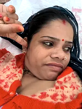 Snapshot of Setty54 chatting on November 19, 2025, 8:25 am Setty54 online show from November 19, 2025, 8:25 am