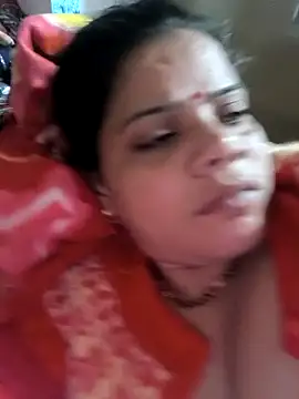 Snapshot of Setty54 chatting on November 19, 2025, 8:31 pm Setty54 online show from November 19, 2025, 8:31 pm