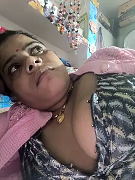 Snapshot of Setty54 chatting on November 23, 2025, 10:42 pm Setty54 online show from November 23, 2025, 10:42 pm