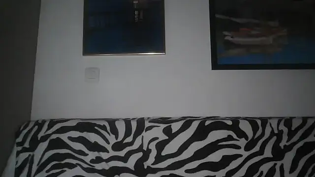 yumara351 online show from November 26, 2025, 10:49 am