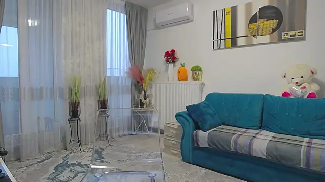 ScarletTemptations online show from November 15, 2025, 5:27 am