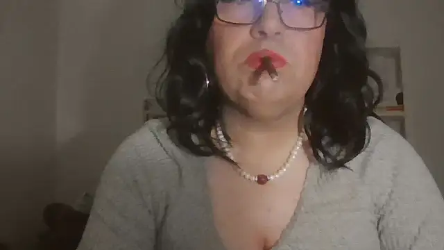 Snapshot of nataliacd chatting on December 4, 2025, 5:32 pm nataliacd online show from December 4, 2025, 5:32 pm