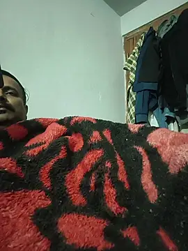 vardh033 online show from December 14, 2025, 7:51 pm